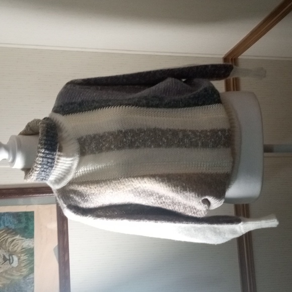 Striped Multicolor Turtleneck Sweater.  I Believe It's Vintage.  This Is In Like - Picture 5 of 10